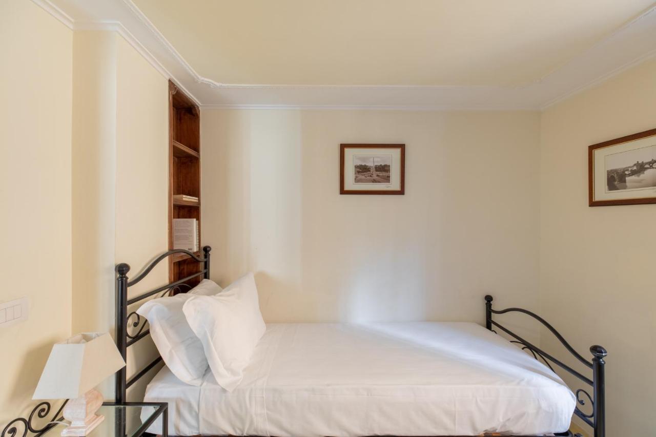 Апартаменты Iflat Campo De Fiori Cozy Flat Рим Экстерьер фото